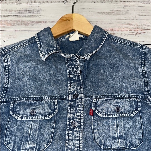 Levi's Blue Denim Button Down Shirt Sz.‎ S - Picture 8 of 10